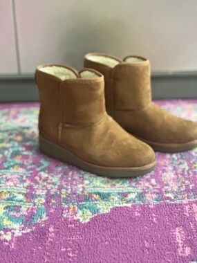 Airwalk Women's Chestnut Brown Ankle Booties Women 8.5 Comfort travel festive